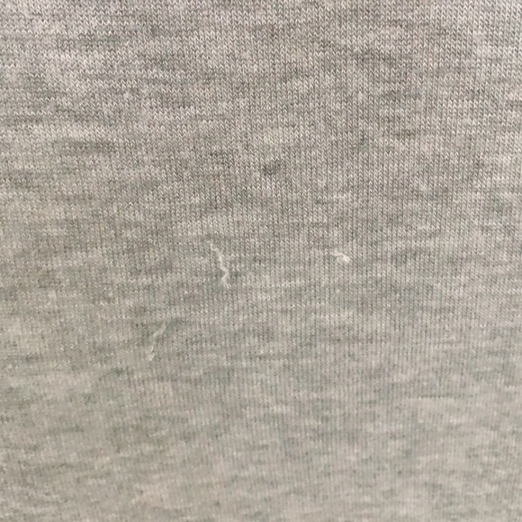 🎀3 for 30🎀 BCBG Asymmetrical Shirt - Picture 3 of 6